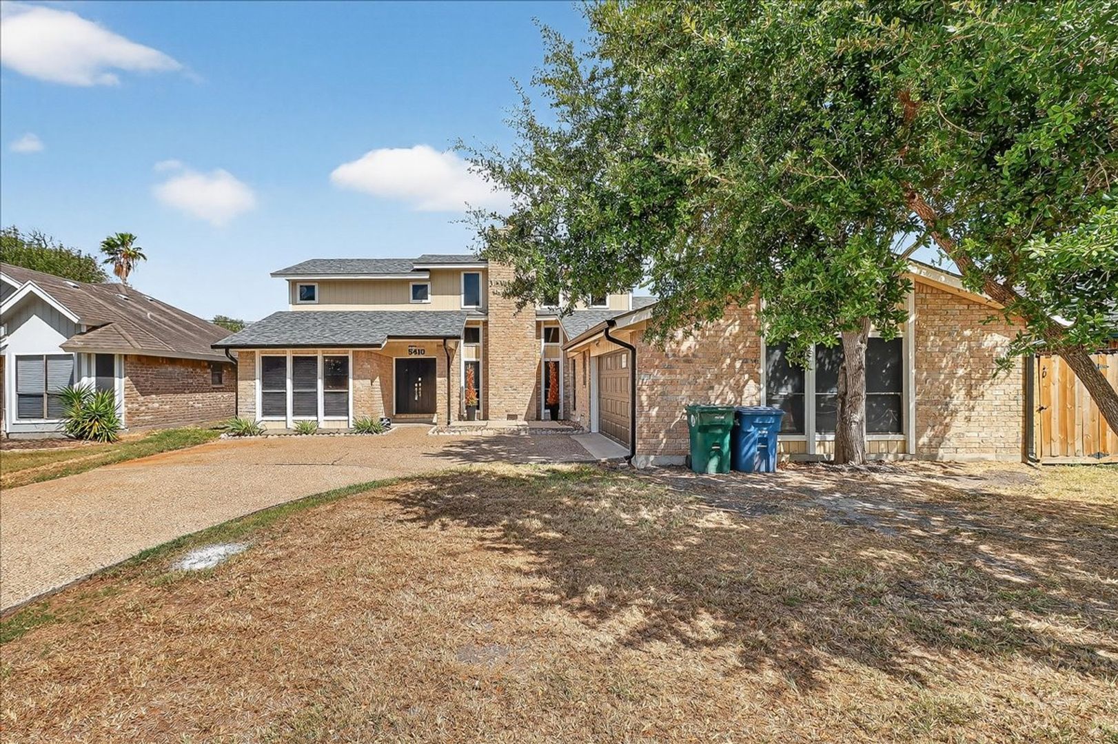 Corpus Christi House: 5410 Fox Run Dr