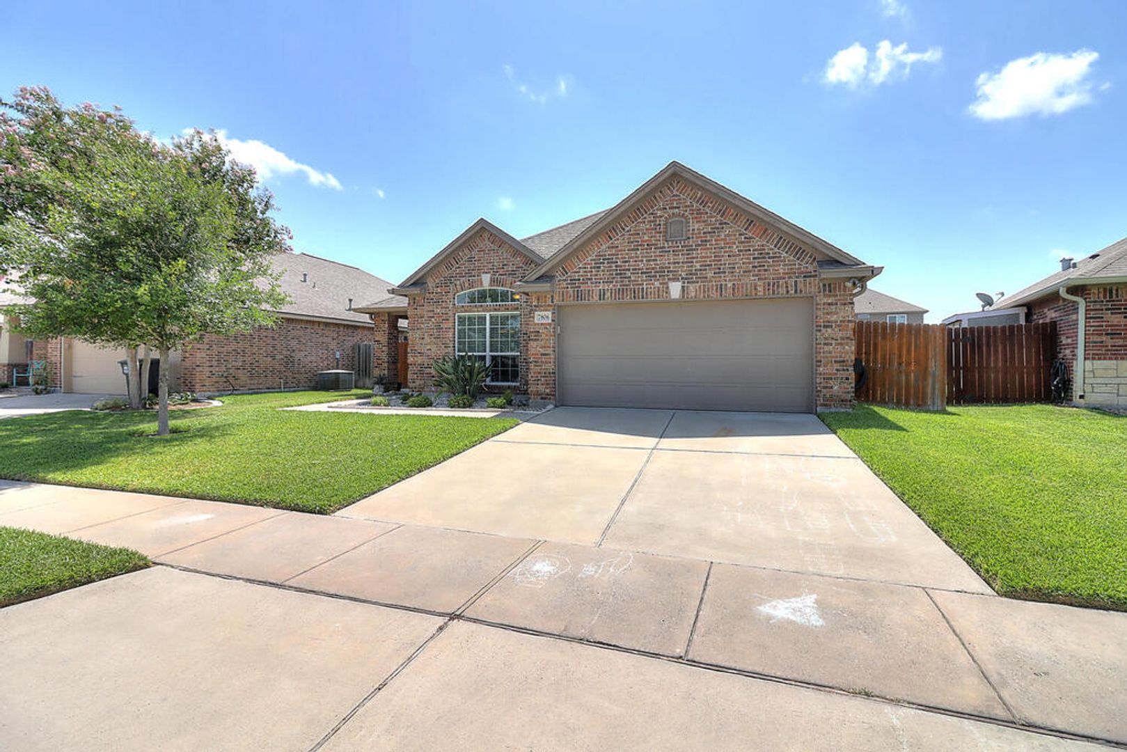 Corpus Christi House: 7806 Lands End