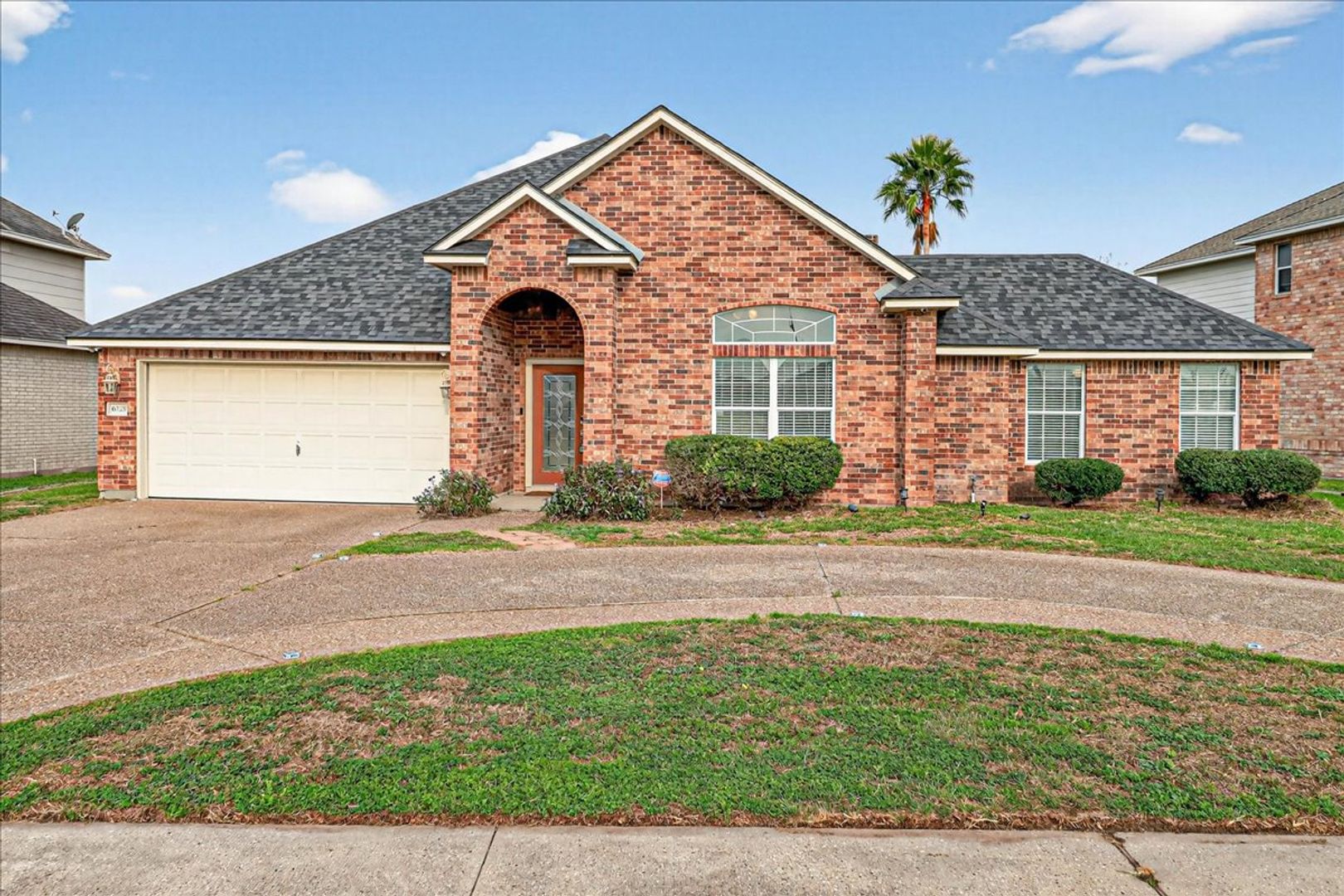 Corpus Christi House: 6325 Oso Parkway