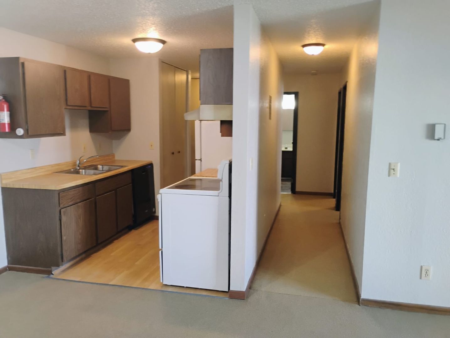 Granite Falls Apartment: 1040 & 1090 17th St