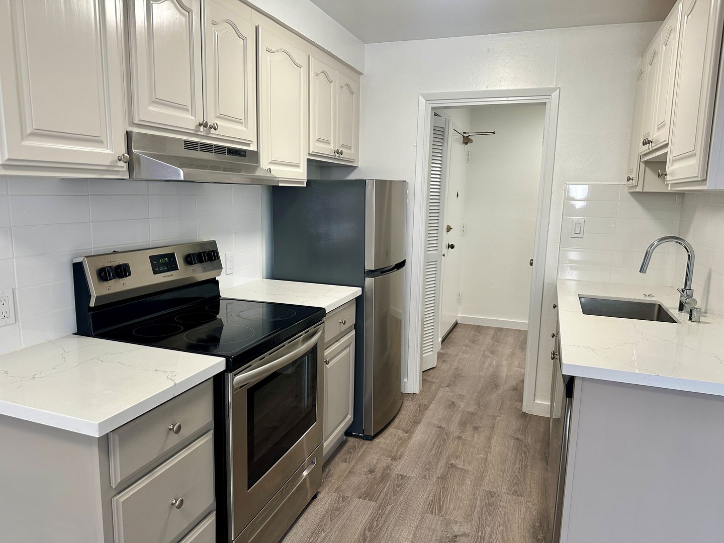 SAN FRANCISCO Apartment: 140 DOLORES