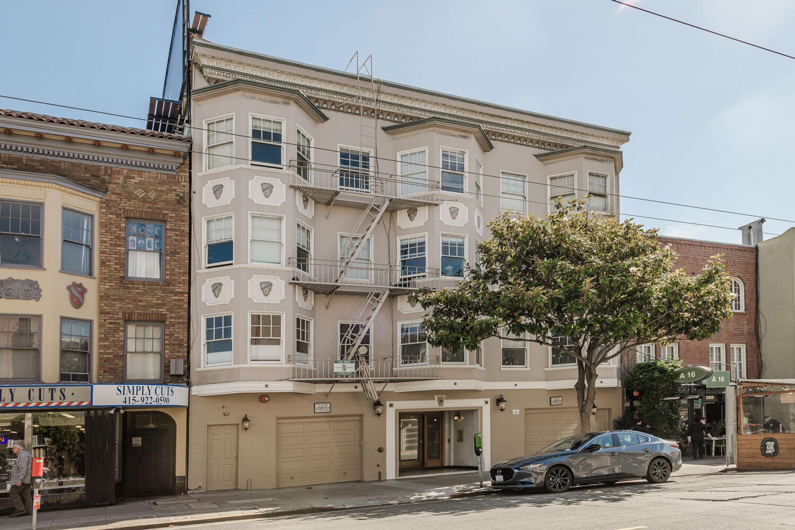 San Francisco Apartment: 2341 Chestnut Street