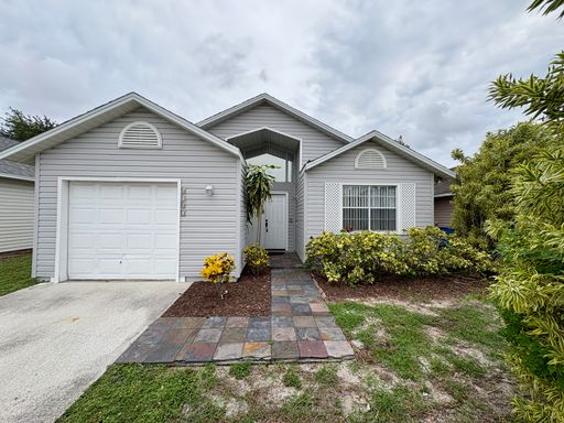 4007 39th St W – photo 1
