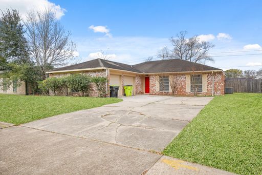 3 Bedroom House – 2402 Hilton Head Dr, Missouri City, TX 77459-3318
