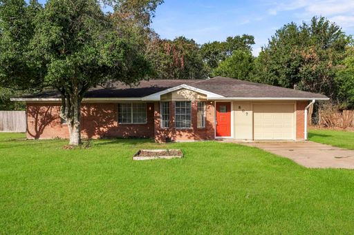 3 Bedroom House – 807 Texas Ave, League City, TX 77573-5663