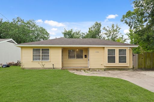 3 Bedroom House – 2406 Pomona Dr, Pasadena, TX 77506-2923