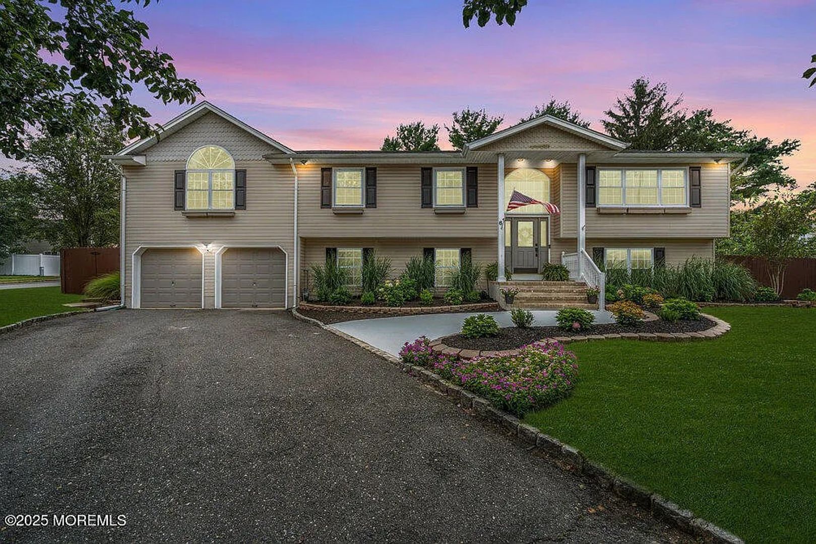 toms river House: 61 lynn