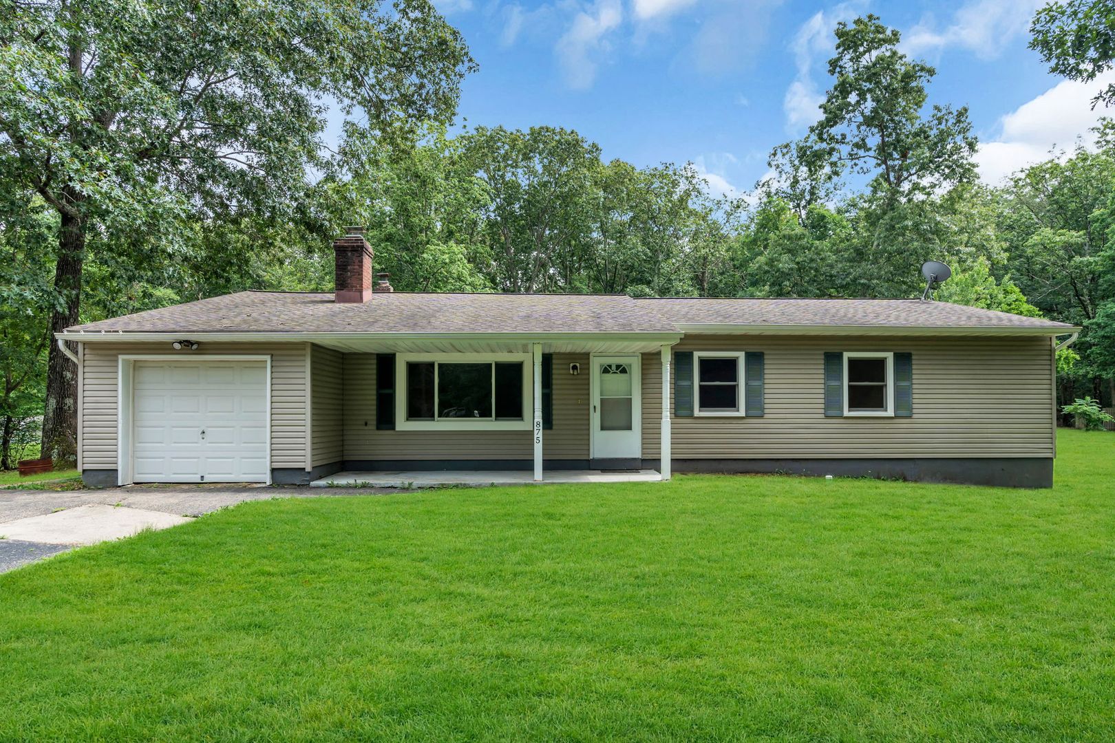 Jackson House: 875 Bowman Road
