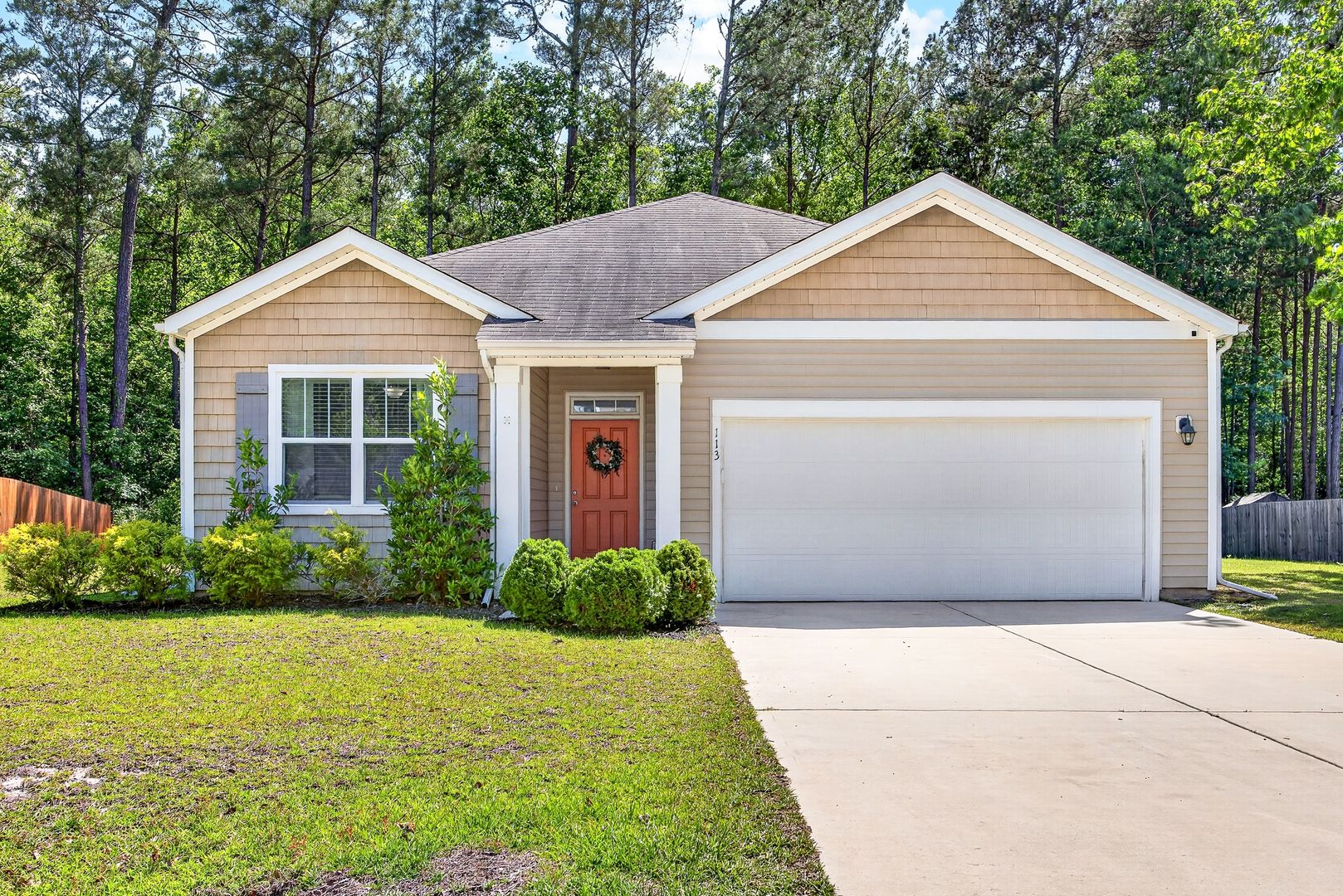 Sneads Ferry House: 113 Old Dock Landing Road