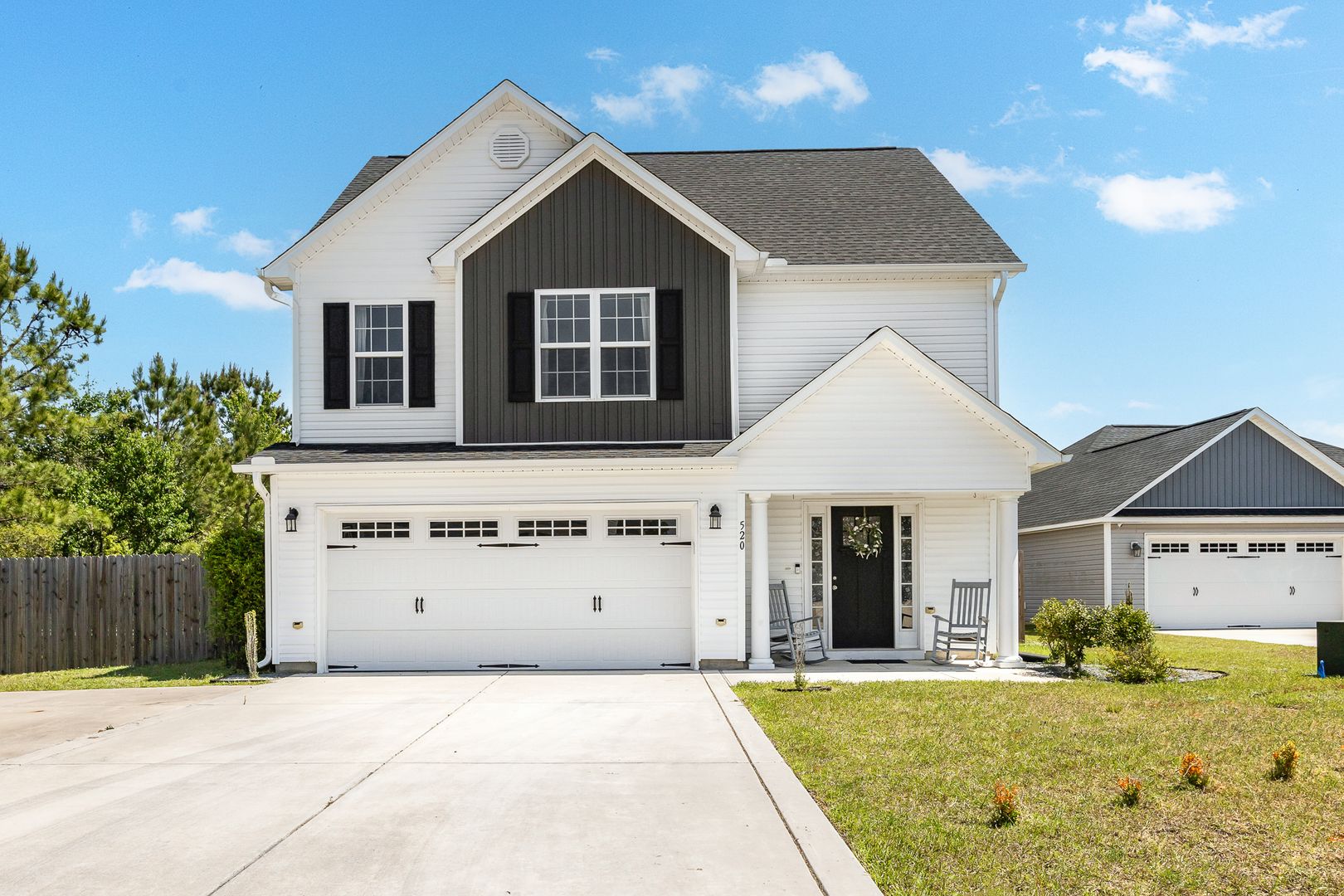 Jacksonville House: 520 Black Pearl Circle