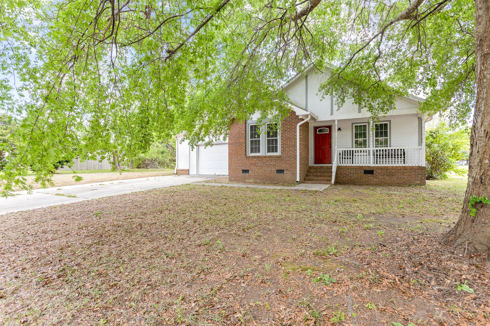 Jacksonville House: 103 Balsam Road