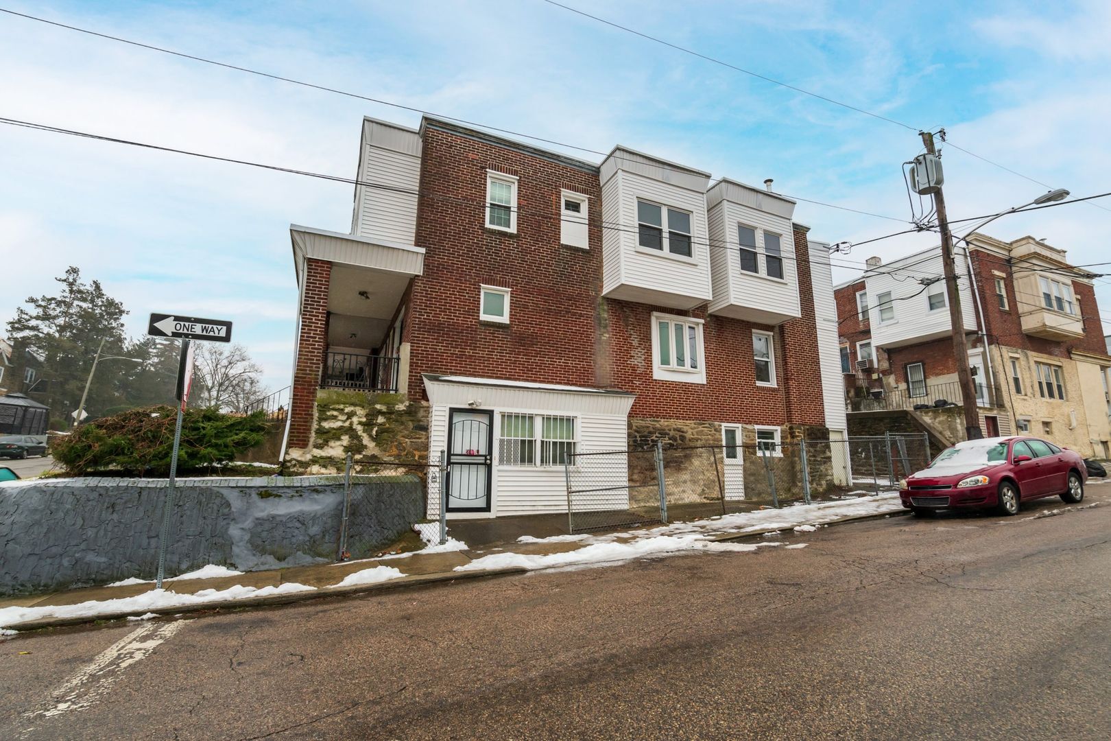 Philadelphia Apartment: 5774 N. 20th St.