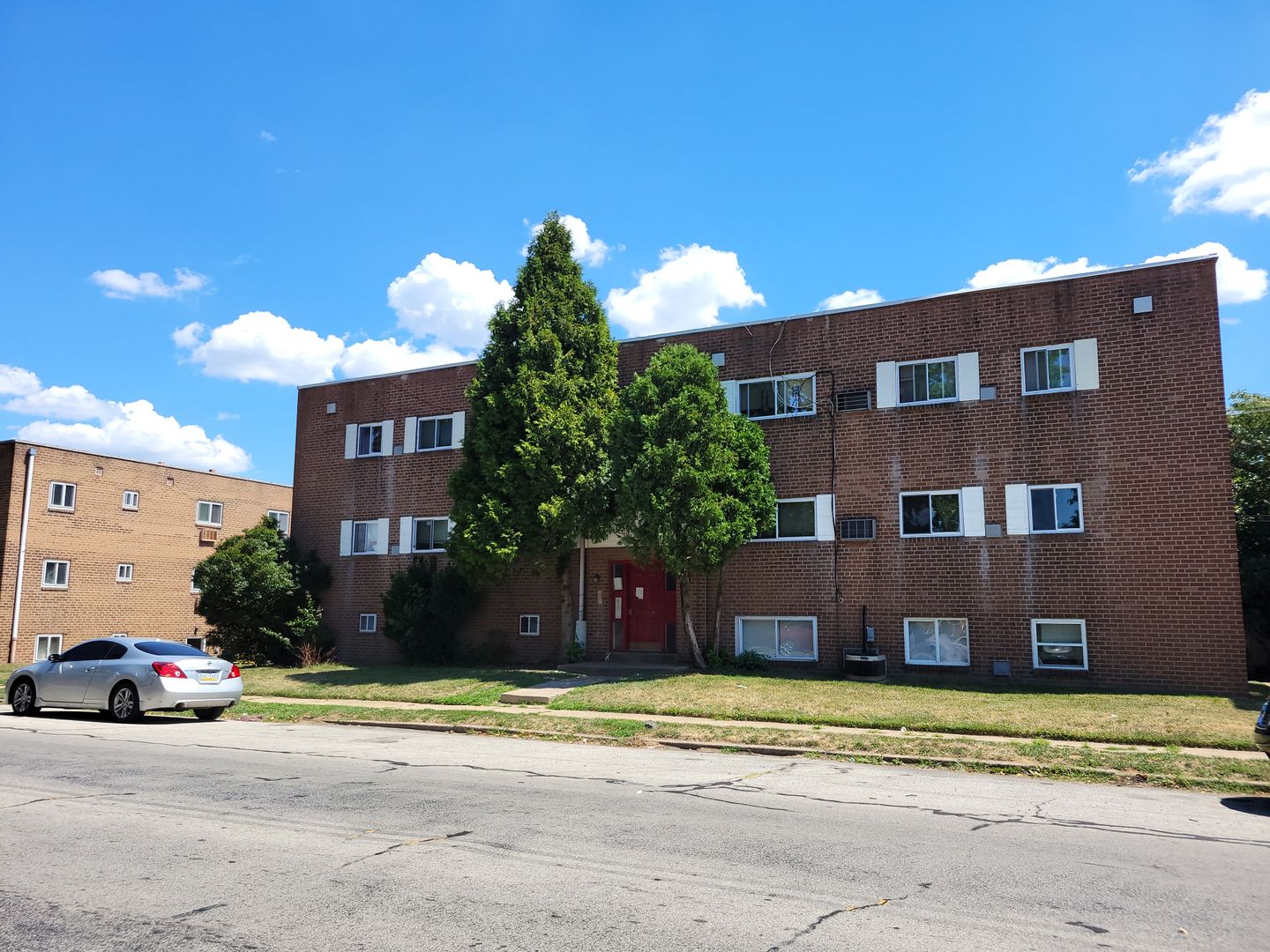 Philadelphia Apartment: 7837 Dungan Rd.