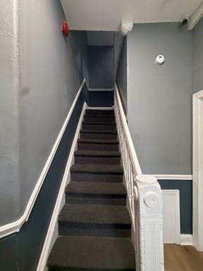 Modern Unit - Germantown – photo 1