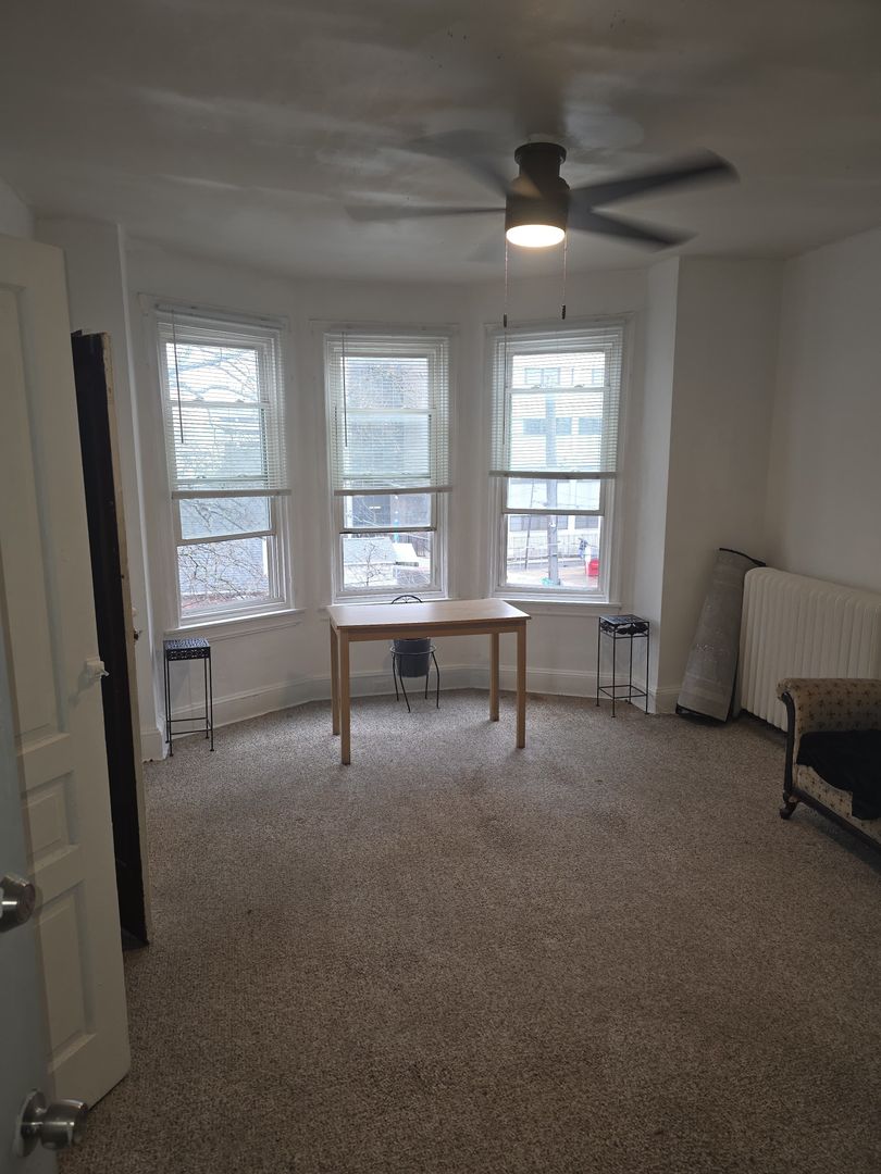 Philadelphia Apartment: 3307 N. Park Ave.