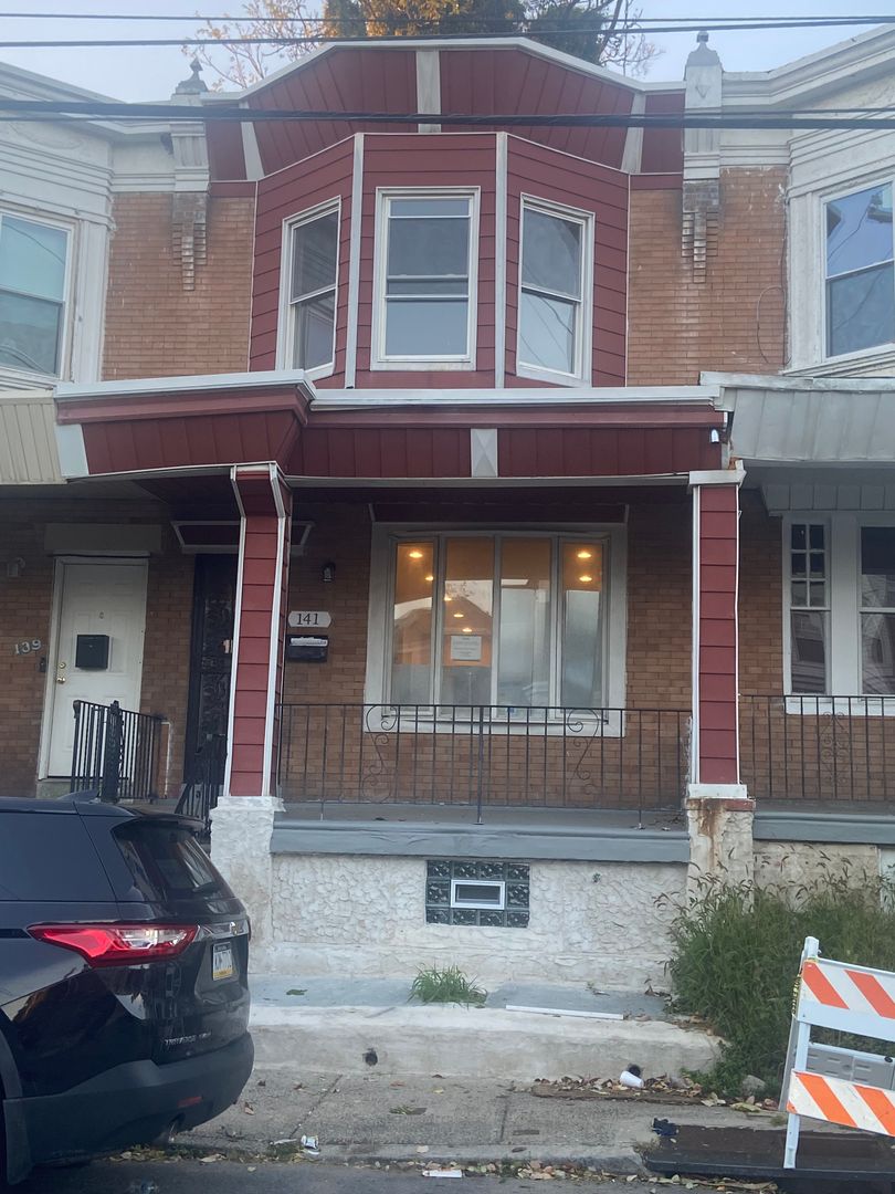 Philadelphia House: 141 E. Tulpehocken St.