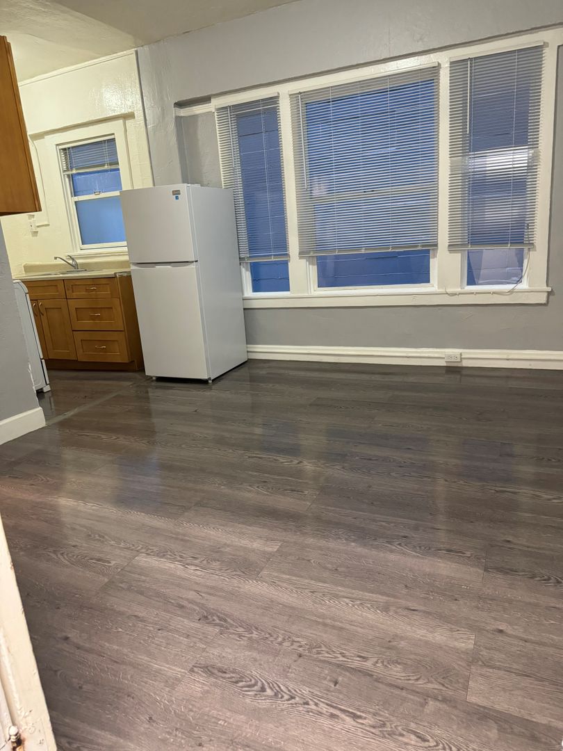 San Francisco Apartment: 370 Ellis Street