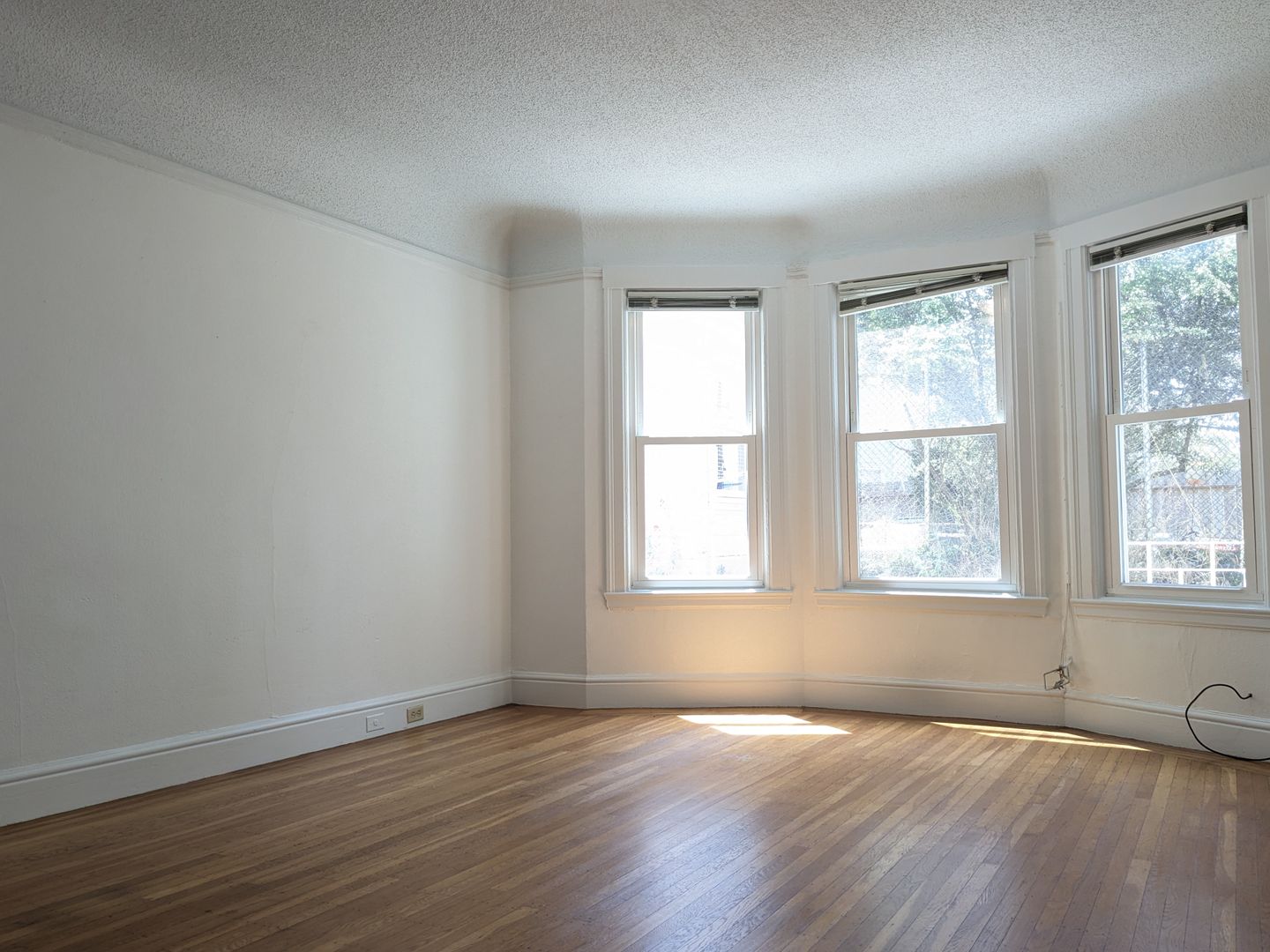 San Francisco Apartment: 1827 Golden Gate Avenue