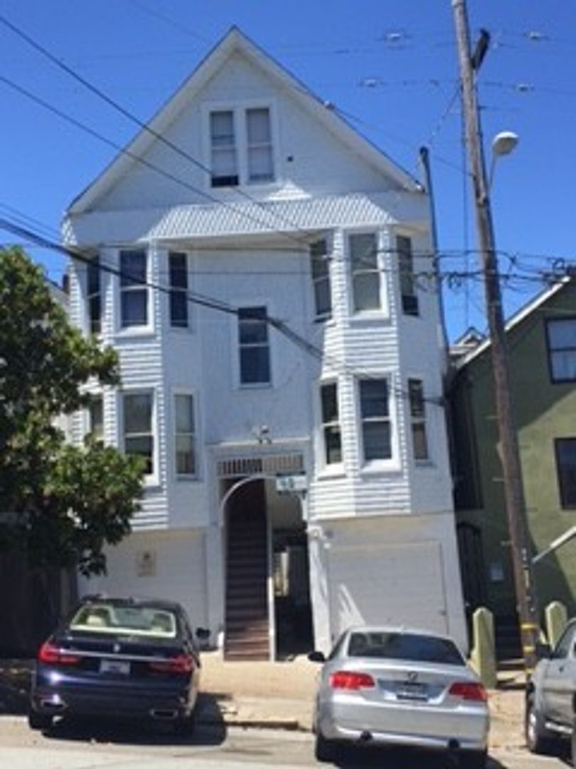 San Francisco Apartment: 632 San Bruno Avenue