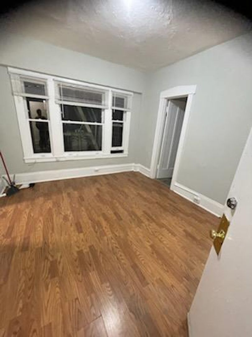 370 Ellis Street - 11 - Main Image