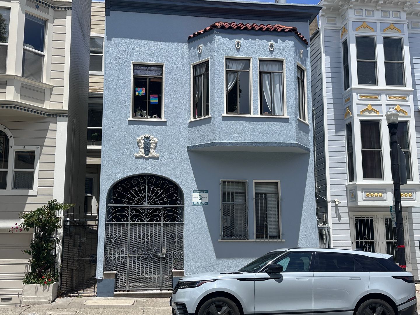 San Francisco Apartment: 3626 17th Street