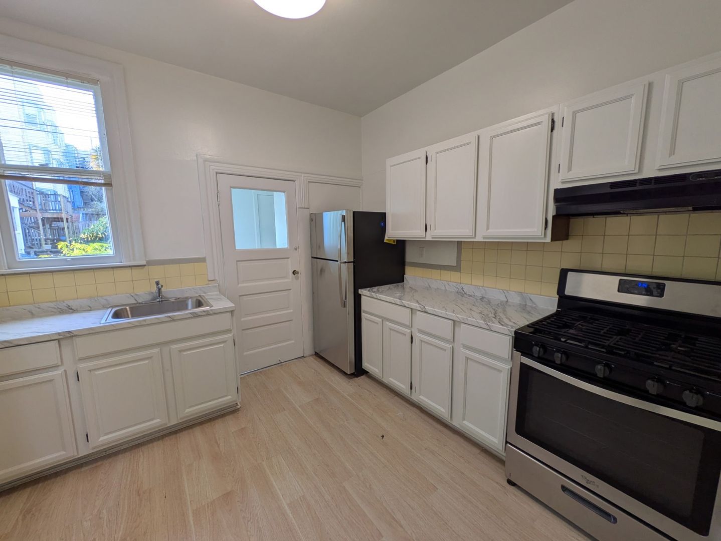 San Francisco Apartment: 619 Frederick Street