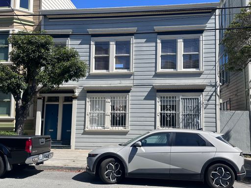 Remodeled 1BR/1BA in the Heart of Duboce Triangle – photo 1