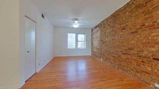 Rehabbed Wrigleyville One Bedroom – photo 1