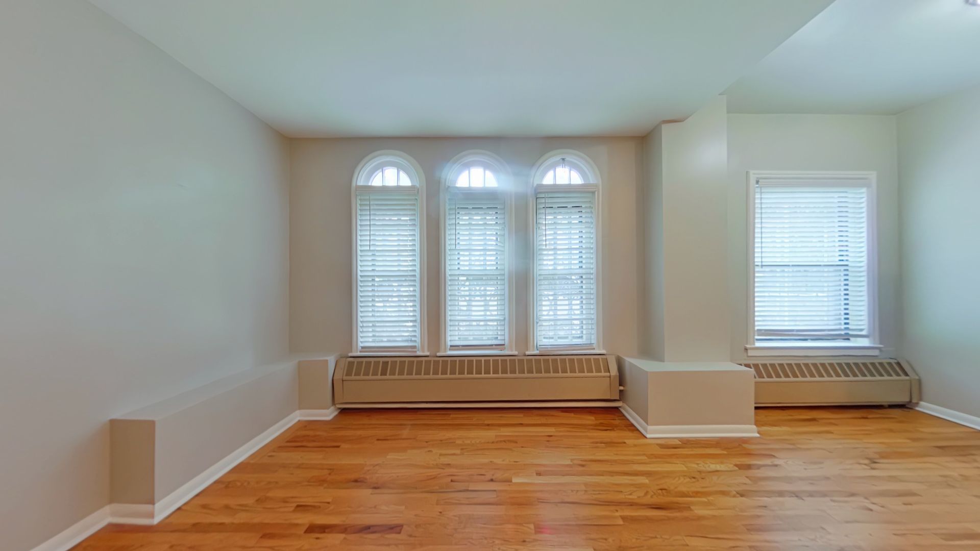 Chicago Apartment: 601 W. Deming Pl.