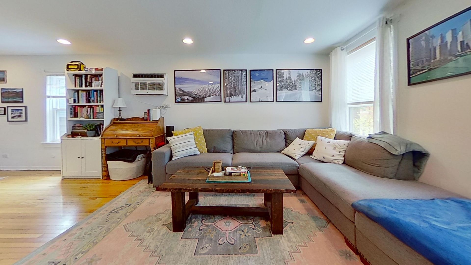 Chicago Apartment: 2455 N. Seminary Ave.