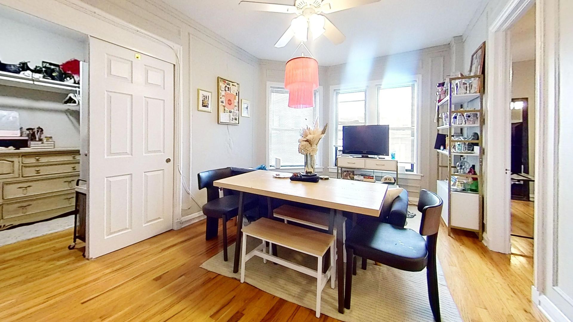 Chicago Apartment: 601 W. Deming Pl.