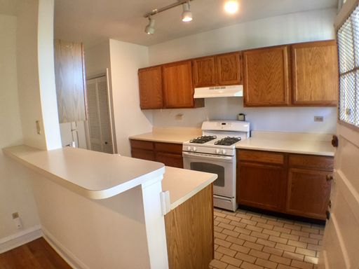 Top Floor One Bedroom – photo 1