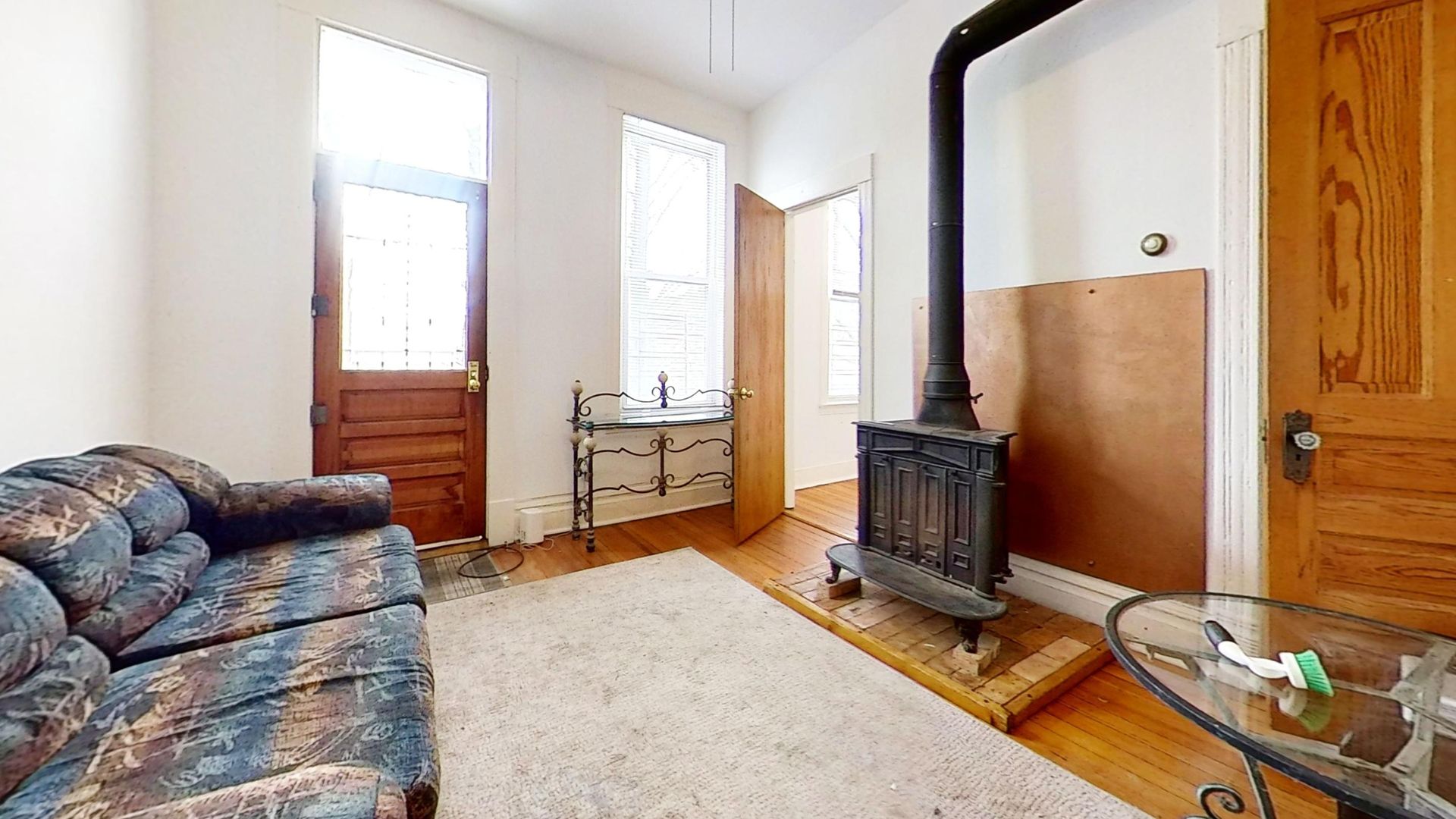 Chicago Apartment: 1818 N. Paulina St.