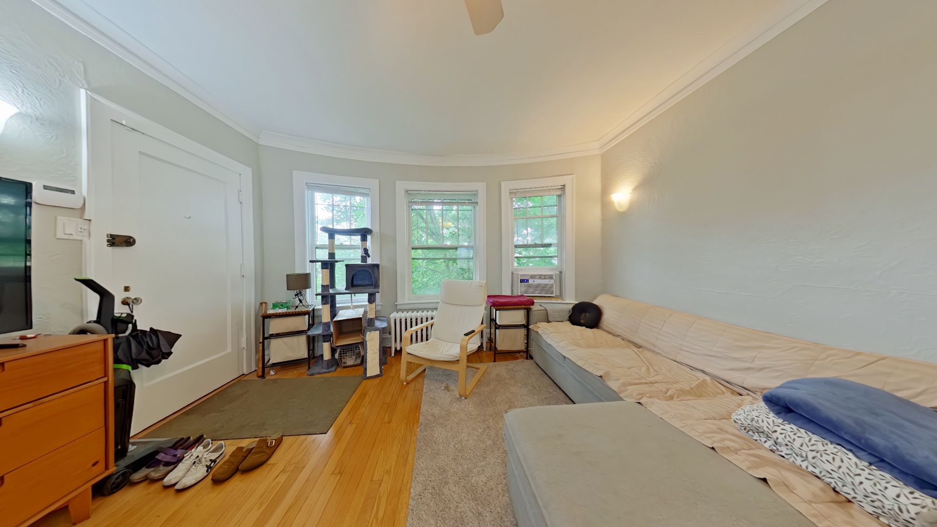 Chicago Apartment: 4608-12 N. Hermitage Ave.