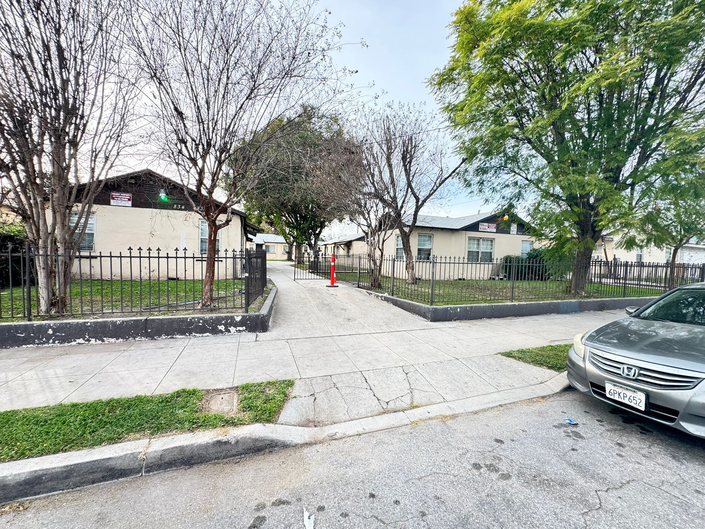 San Bernardino Apartment: 834-846 N Davidson Ave