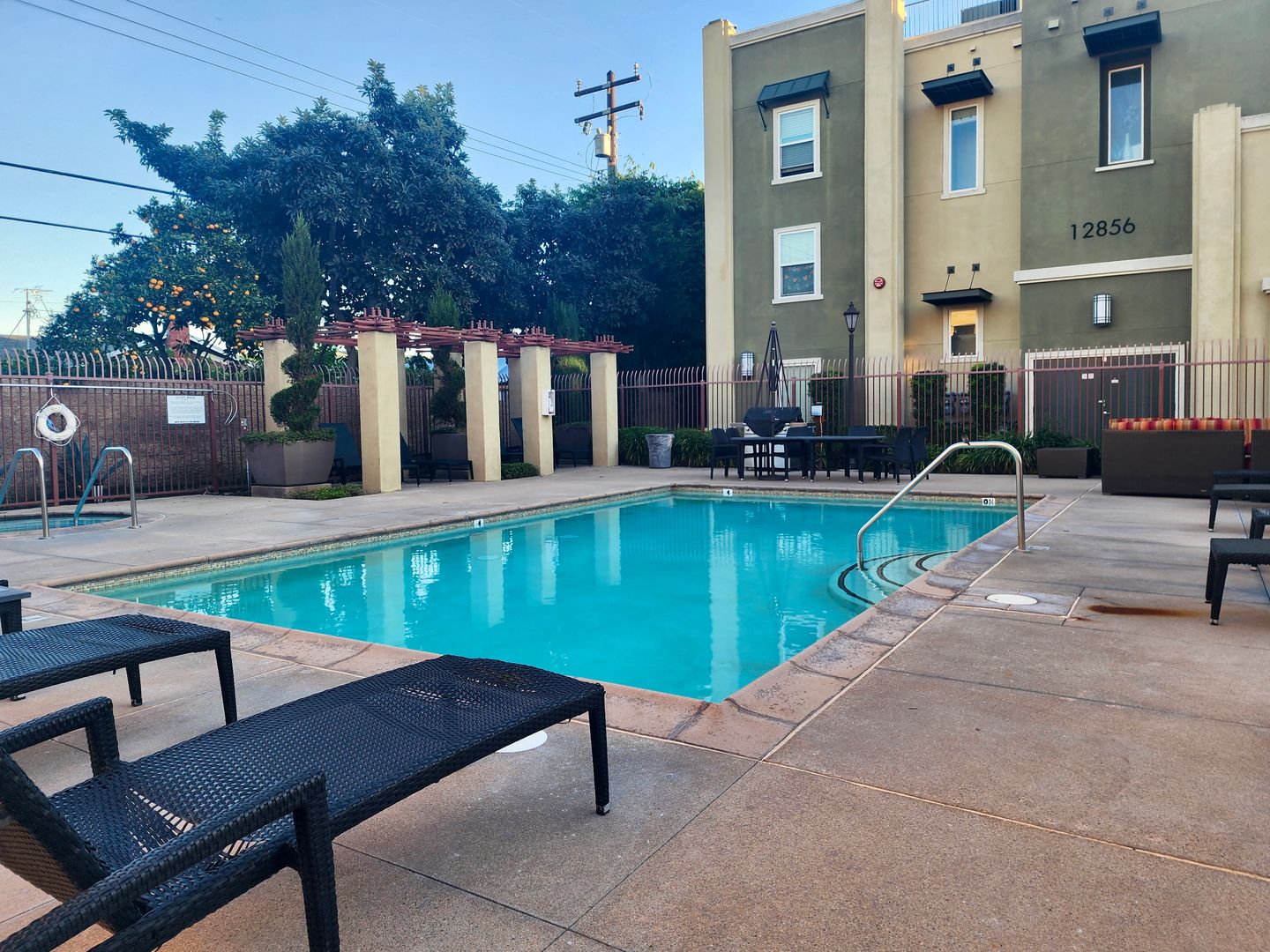 Garden Grove Townhome: 12842 Palm Street #204