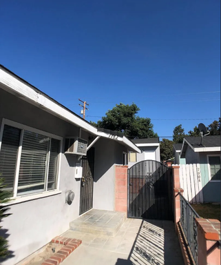 MOVE IN SPECIAL $300 OFF FIRST MONTH RENT! One Bedroom for Rent In Whittier!