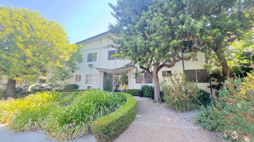 2 Bed 1 Bath Rental at 346 N. Louise Street - #16, Glendale, CA – photo 1