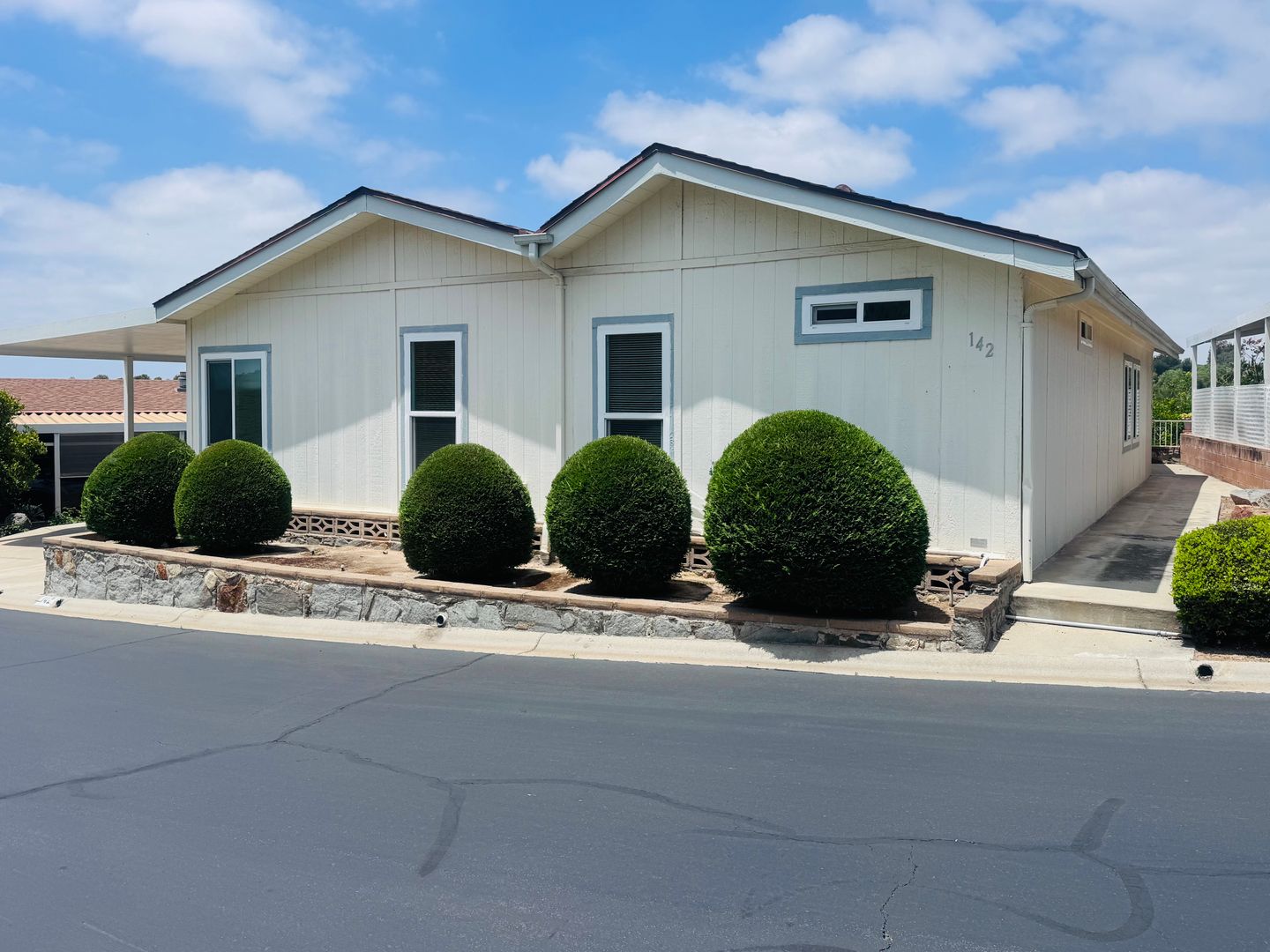 San Marcos House: 909 Richland Rd