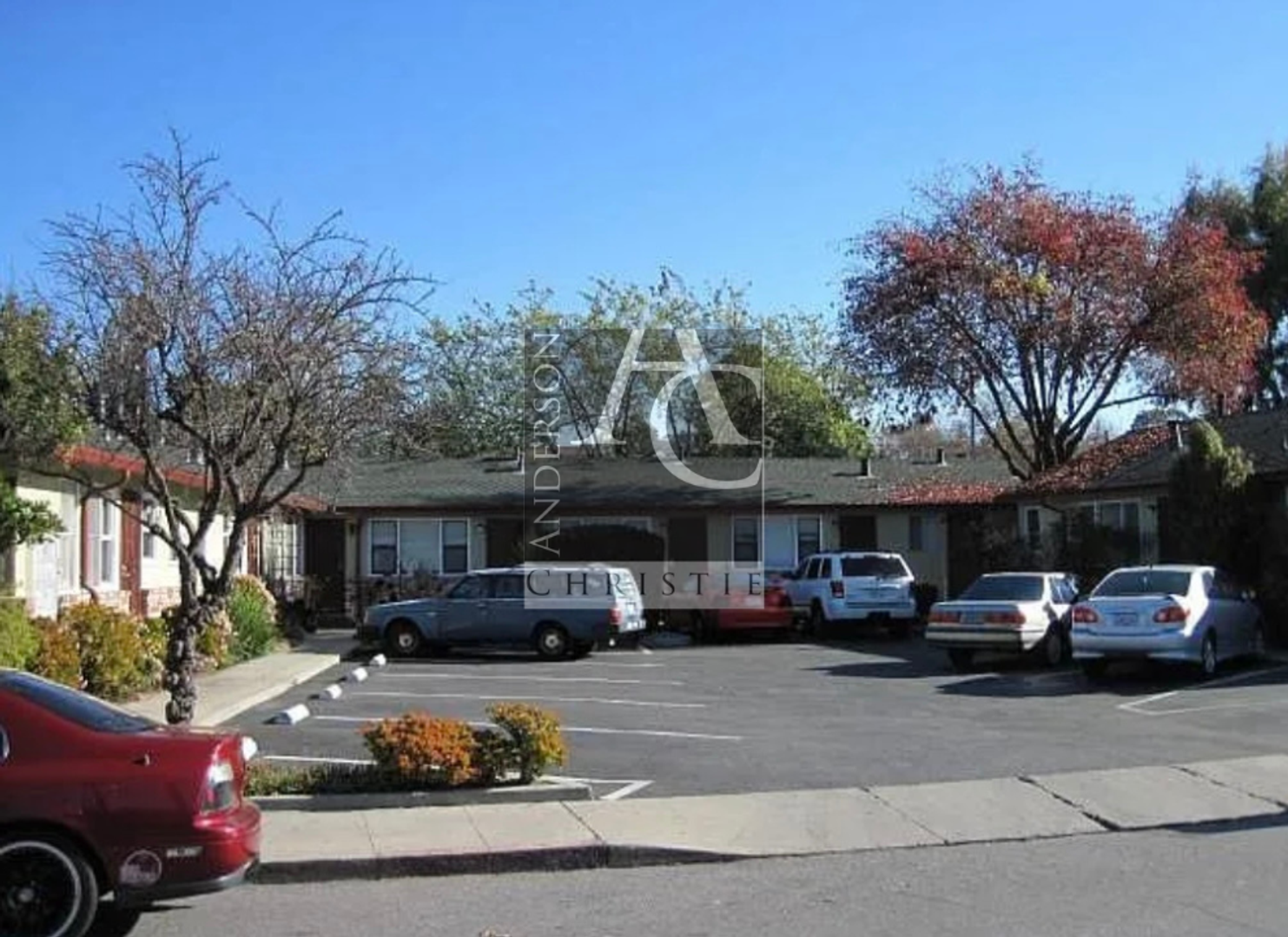 Santa Cruz Apartment: 150 Canfield Avenue