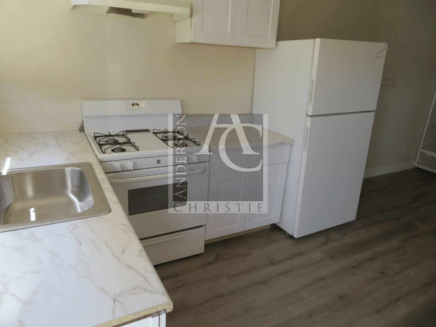 Watsonville Apartment: 119 Grant Street