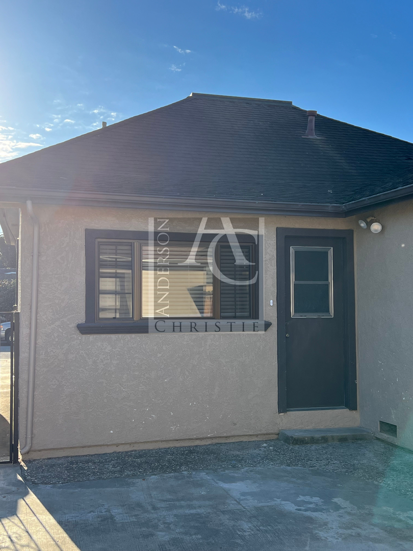 Watsonville Apartment: 12 8th Street