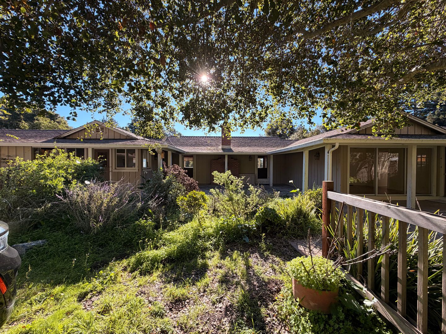 Watsonville Apartment: 809 Browns Valley Rd.