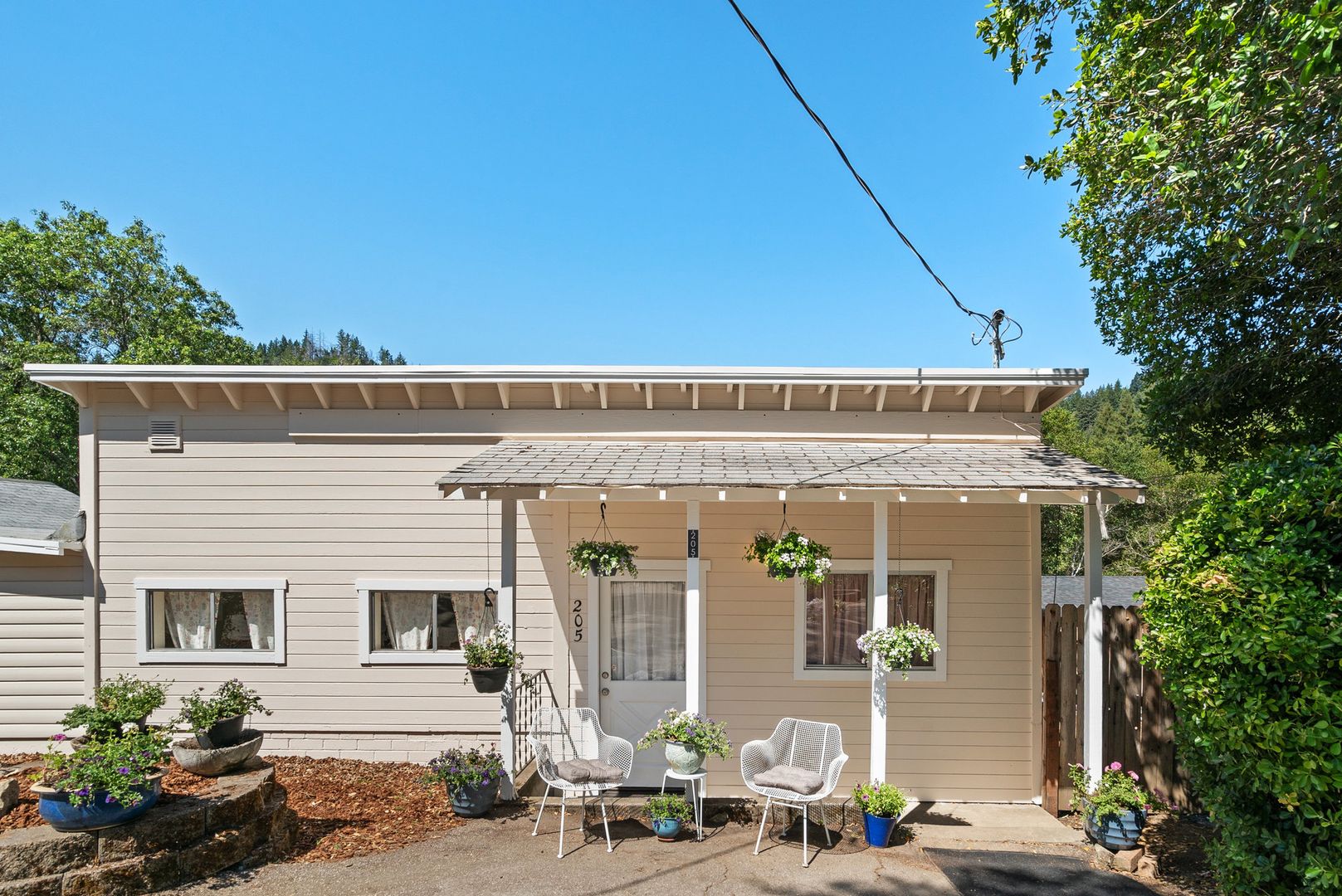 Boulder Creek House: 205 Apple Knoll