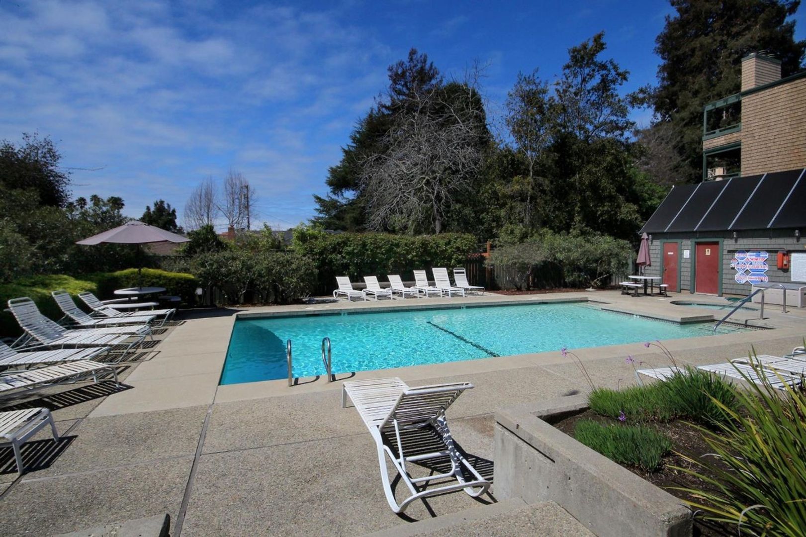 Santa Cruz House: 318 Soquel Avenue Unit B2 L/O