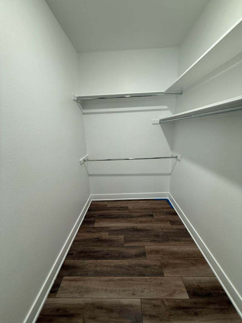 Pittsburg Apartment: 102B Creekside Way