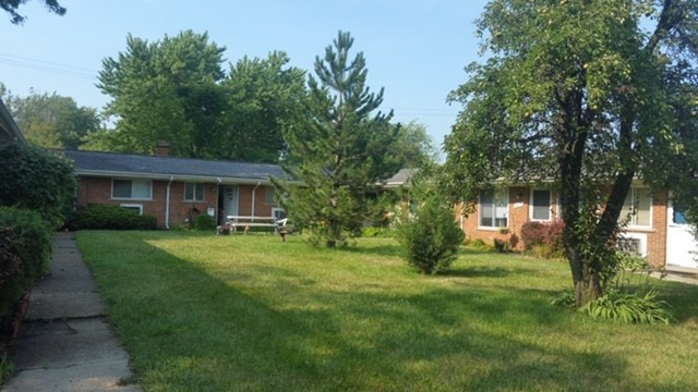 Royal Oak Apartment: East 13 Mile