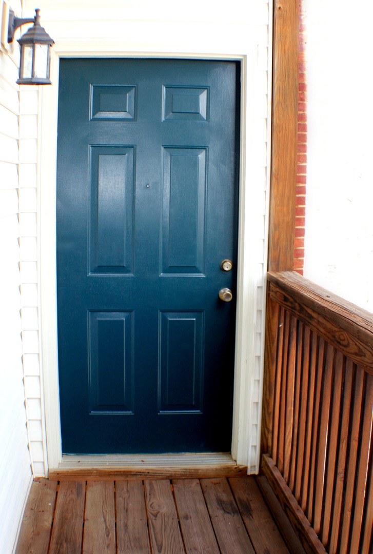 Lexington Apartment: 1101 Beaumont Centre Lane