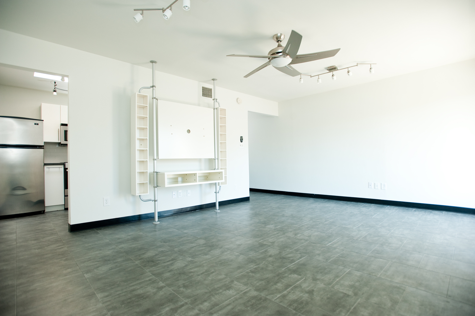 Lexington Apartment: 358 Duke Road