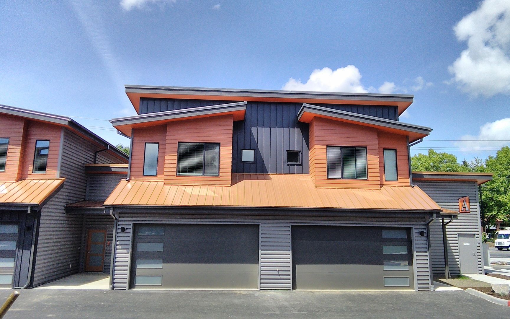 Vancouver Apartment: 6909 NE 63rd Street